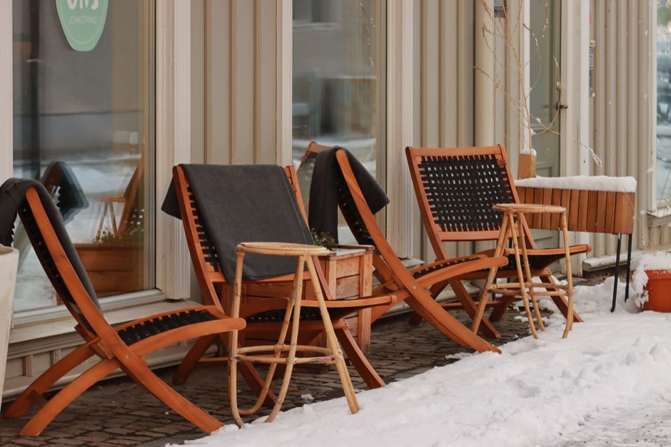 Scandinavisch minimalisme in buitenruimtes: helderheid en eenvoud